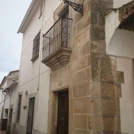Apartamentos Andrada Casar de Cáceres エクステリア 写真