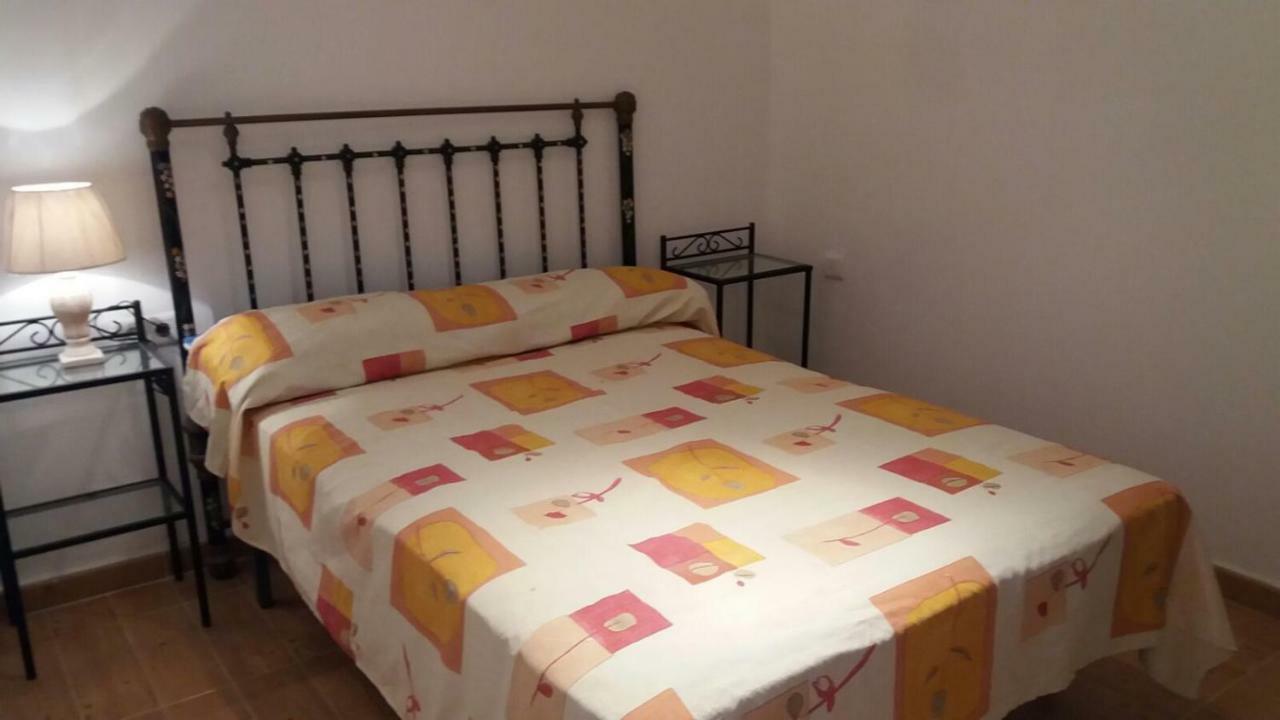Apartamentos Andrada Casar de Cáceres エクステリア 写真