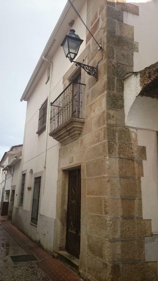Apartamentos Andrada Casar de Cáceres エクステリア 写真