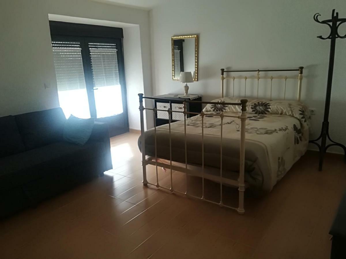 Apartamentos Andrada Casar de Cáceres エクステリア 写真